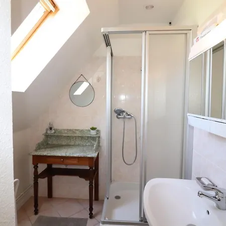 Maison De Caractere, 4 Pers, Cheminee, Cour Fermee, Proche Activites Nautiques Et Thermales - Fr-1-742-223 Ferienhaus Neuvéglise